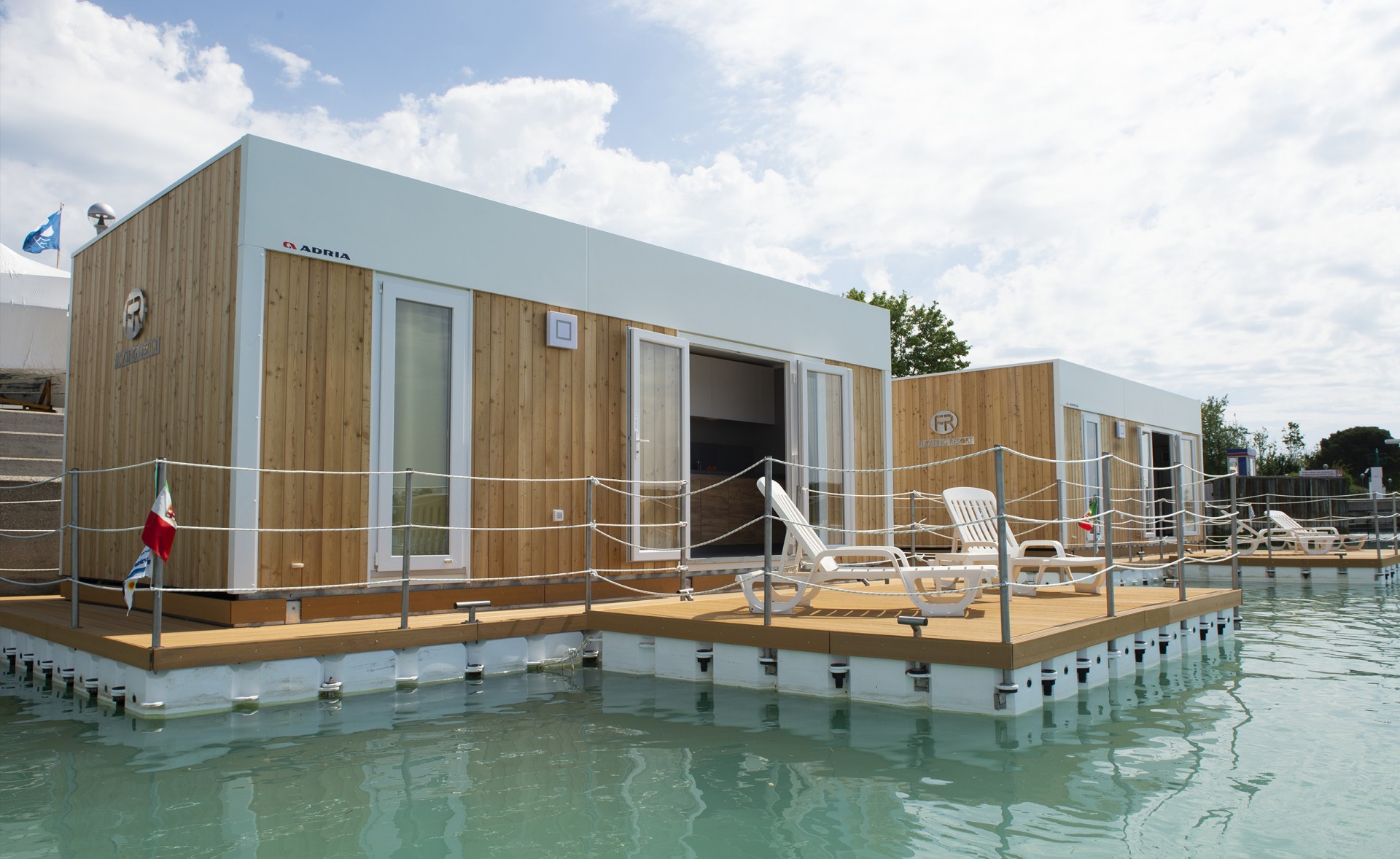 Marina Uno Resort